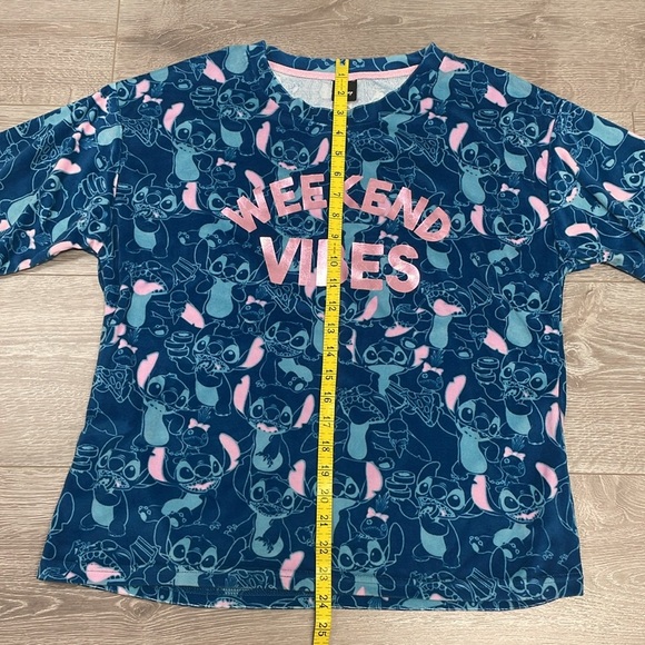 NWOT Disney Lilo & Stitch Weekend Vibes Pajama Set M(8-10) - Picture 6 of 16